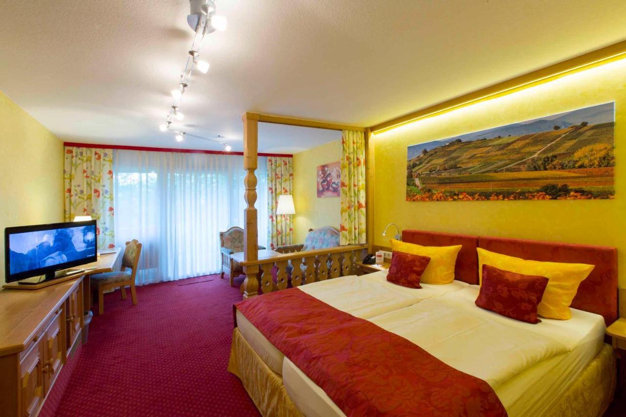 Hotel Pfalzblick Дан Екстериор снимка